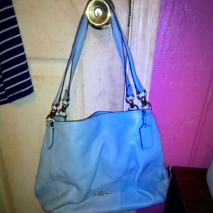 Never been used by anyone Coach shoulder bag